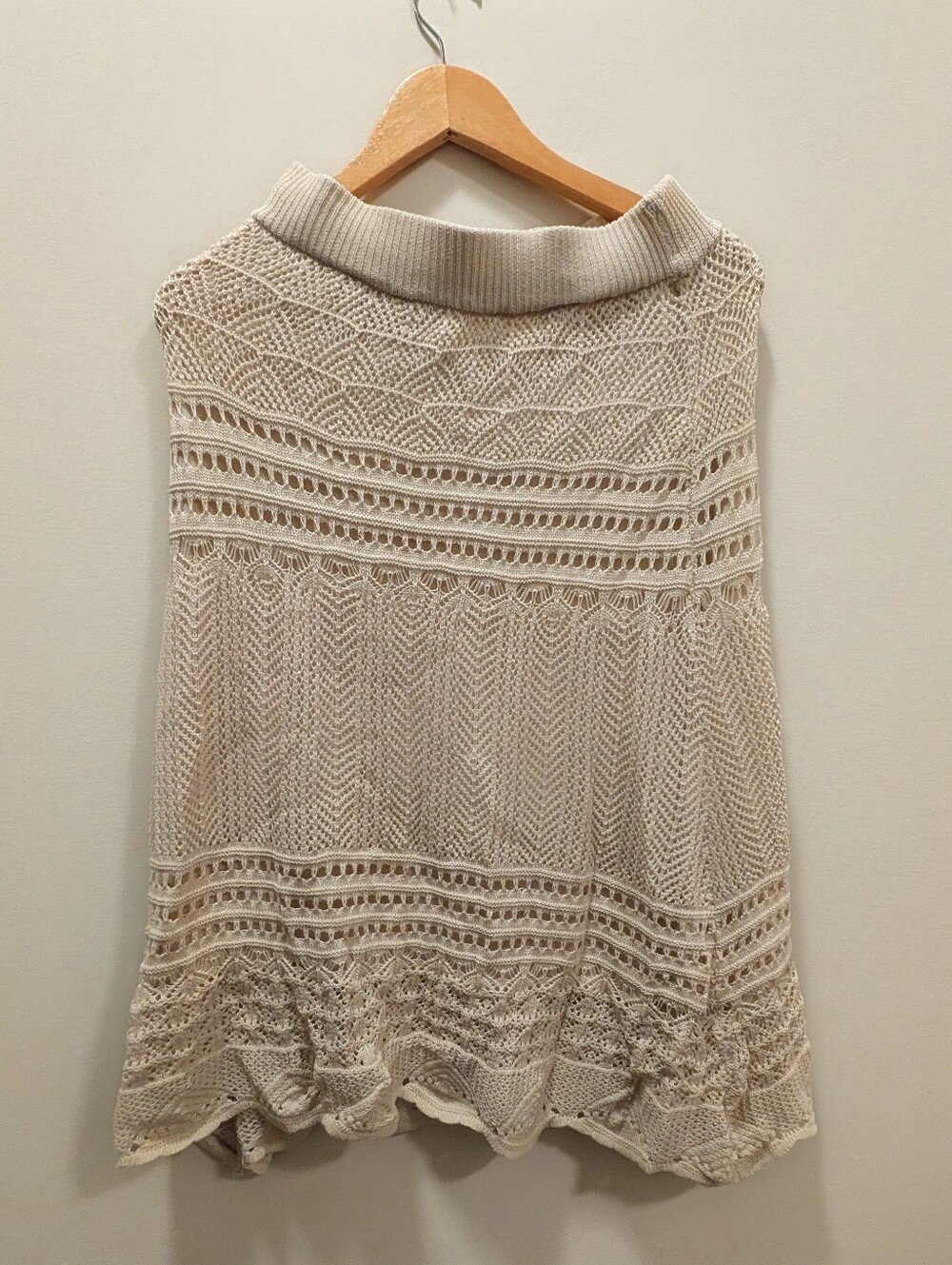 NWT Chau Yatau Women's Cream Knit Misi Skirt